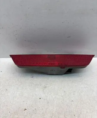 Toyota RAV 4 (XA20) Third/center stoplight E139798