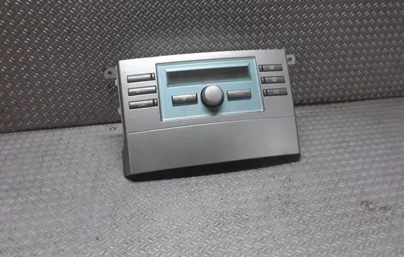 Toyota Corolla Verso AR10 Climate control unit 559000F030