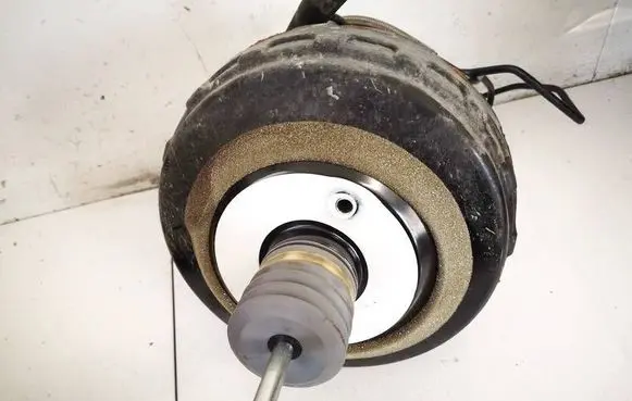 Chevrolet Cruze Brake booster