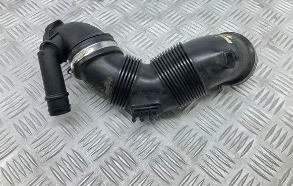 Volkswagen Golf Sportsvan Turbo air intake inlet pipe/hose 5Q0129654L 5Q0129635