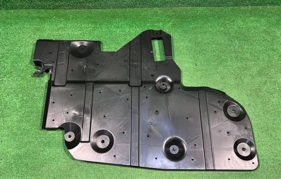 Peugeot 308 Rear underbody cover/under tray 9832256280