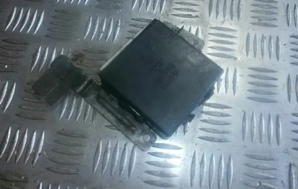 Toyota Avensis T220 Other control units/modules 892248017 1233006074