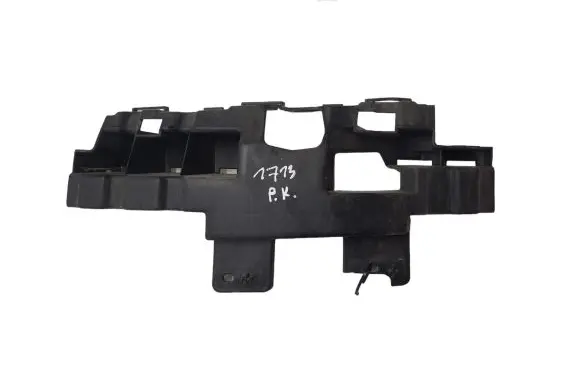 Ford Focus C-MAX Front bumper mounting bracket 3M5117E857
