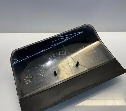Mercedes-Benz Sprinter W901 W902 W903 W904 Speedometer (instrument cluster) 0005425301 A0005425301