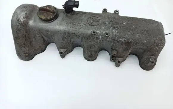 Mercedes-Benz COMPAKT W115 Rocker cam cover OM617