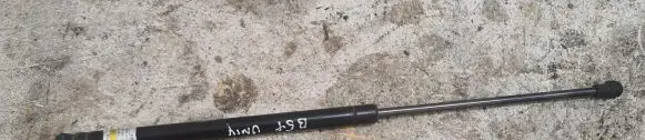 Volkswagen PASSAT B5.5 Tailgate strut 