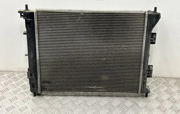 Hyundai i30 Coolant radiator P214ATBTA