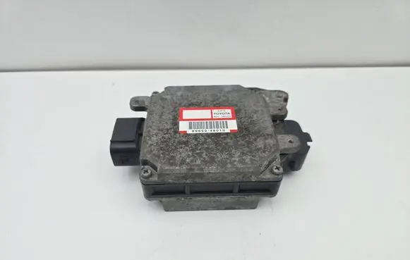 Lexus RX 330 - 350 - 400H Power steering control unit/module 8965048010