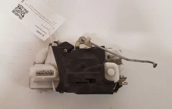Citroen C5 Front door lock
