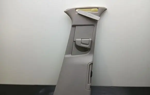 Volvo V60 (B) pillar trim (top) 31307139