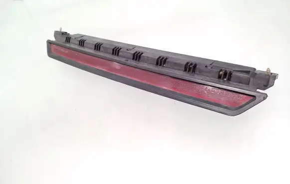 Volkswagen PASSAT B5 Third/center stoplight 3B9945097A