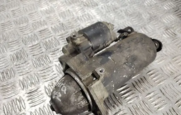 Opel Zafira A Starter motor