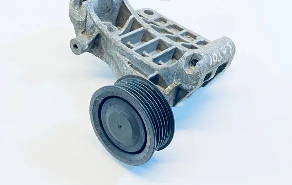 Volkswagen Phaeton Generator/alternator bracket 059903143K