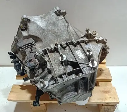 Mazda 3 III Manual 6 speed gearbox C65503000 C6550 F60503000