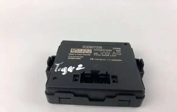 Volkswagen Tiguan Light module LCM 3Q0907338G