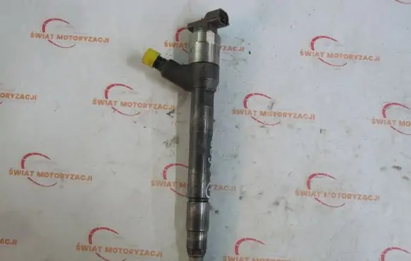 Opel Astra J Fuel injector 55578075