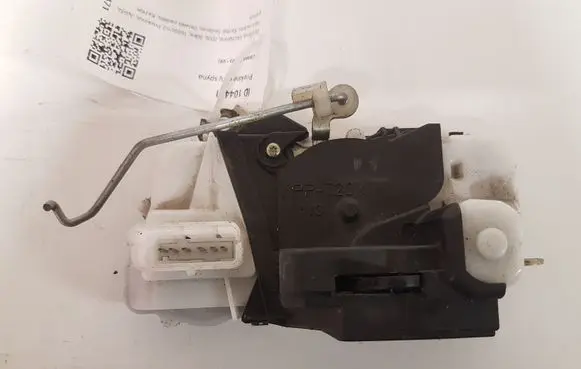 Citroen C5 Front door lock