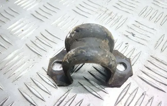 Hyundai i20 (PB PBT) Sway bar bush bracket, front 