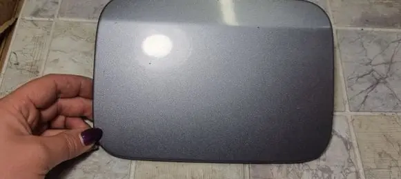 Mazda 323 F Fuel tank cap B25R