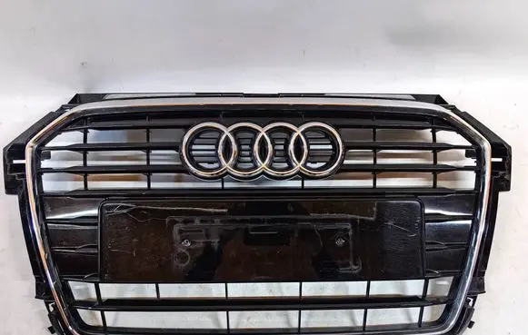 Audi A1 Front grill 8XA853651B