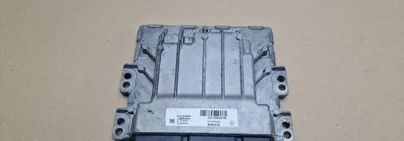 Renault Captur Engine control unit/module 237106957R 237106102R