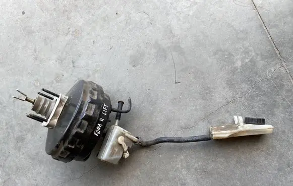 Ford Kuga II Brake booster DV612B195XB 03775737424