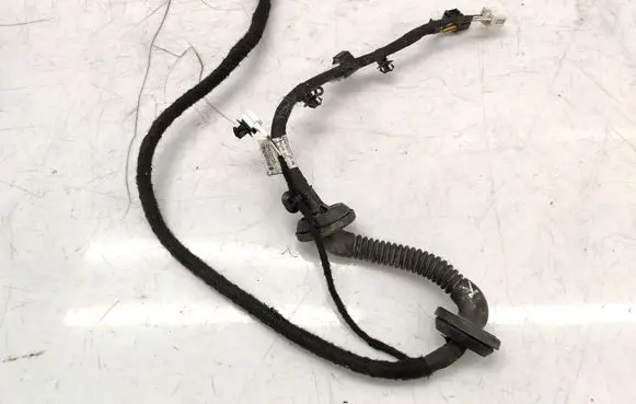 Renault Koleos II Tailgate/trunk wiring harness 241273375R