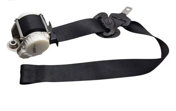 BMW 1 E82 E88 Front seatbelt 2997303 7130277 33041289
