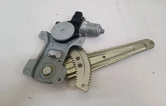 Peugeot iOn Rear door window regulator with motor