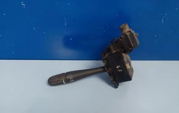 Chrysler Voyager Indicator stalk 4685267 23199