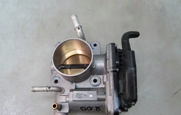 Honda CR-V Throttle body valve CRV