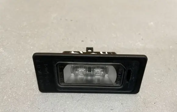 Audi A6 S6 C7 4G Number plate light 4C0943021