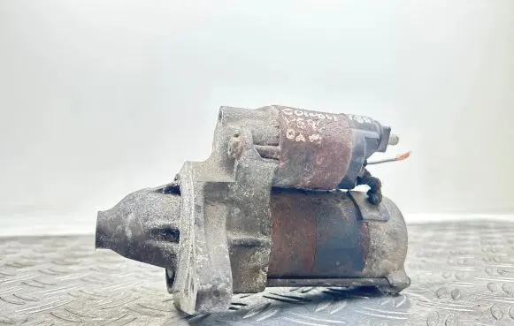 Toyota Corolla Verso E121 Starter motor