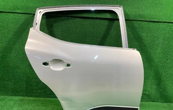 Dacia Sandero III Rear door 821126371R