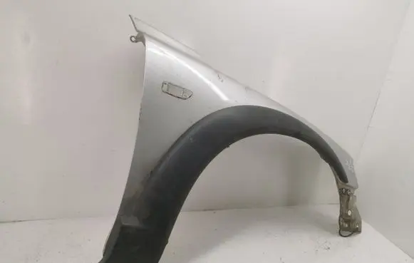 Volvo XC70 Fender