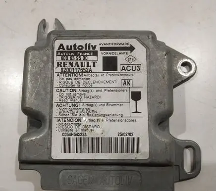 Renault Scenic I Airbag control unit/module 600639500 8200117652A