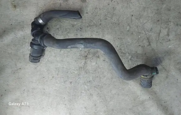 Ford Galaxy Engine coolant pipe/hose 7G9Q9Y438BB