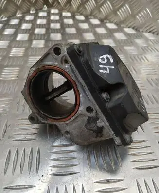 Volkswagen Golf V Throttle valve 03G128063