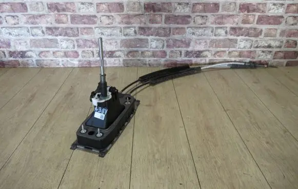 Audi A3 S3 8V Gear shifter/selector 5Q0711049AQA38V