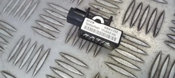 Honda CR-V Airbag deployment crash/impact sensor 77970swae113m4 77970-swa-e113-m4