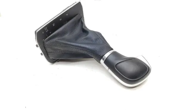 Volkswagen Tiguan Allspace Gear lever shifter trim leather/knob 