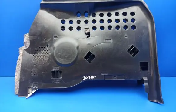 Dashboard lower bottom trim panel