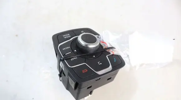 Peugeot 508 Interior fan control switch 