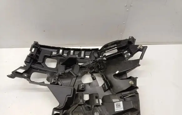 BMW iX Front bumper mounting bracket 9879666 51119879666 19017412