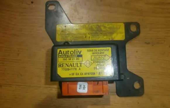 Renault Megane I Airbag control unit/module 7700841176a 550383100
