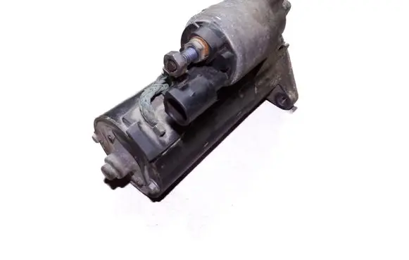 Volkswagen Transporter - Caravelle T5 Starter motor 02E911024C