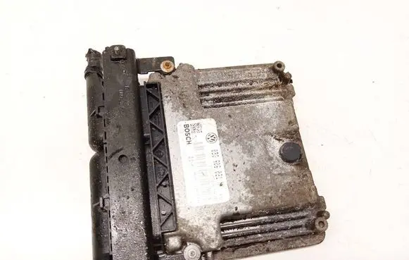 Volkswagen PASSAT B6 Engine control unit/module 0281013440 03G906021NK