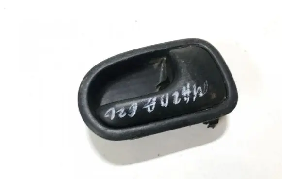 Mazda 626 Rear door interior handle dh22i