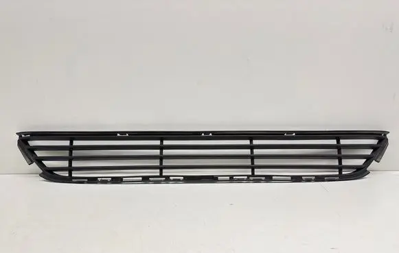 Volvo V40 Front bumper lower grill 31347091