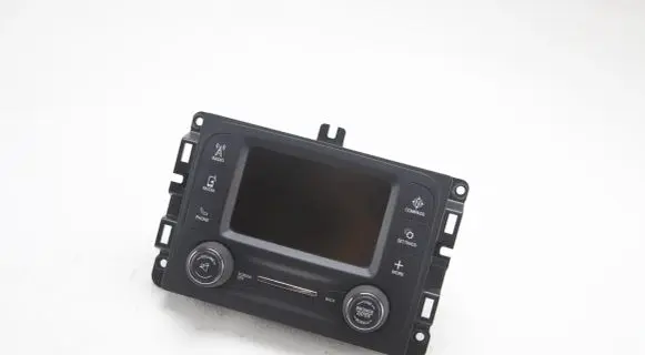 Dodge RAM 1500 DS Radio/CD/DVD/GPS head unit 68365210AC